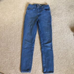 Levi jeans